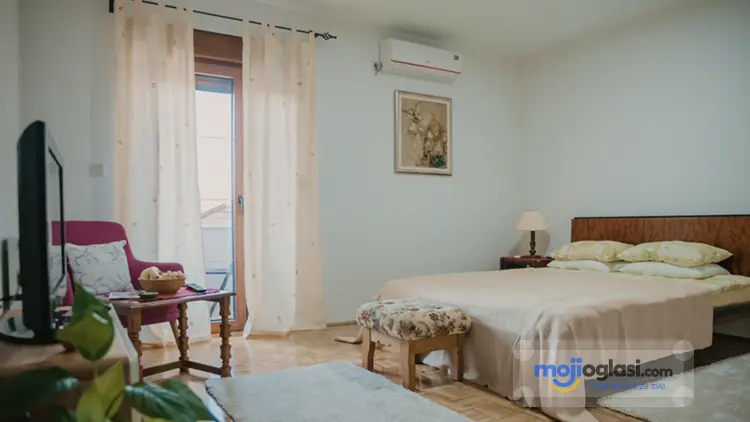 Apartmani “Almira”