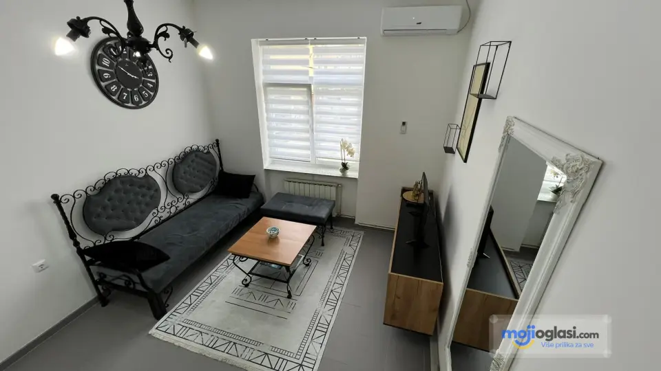 APARTMANI AURORA TUZLA