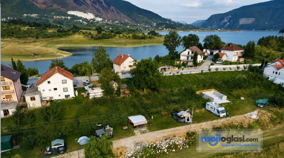 Camp Tune · Camping & Cottage