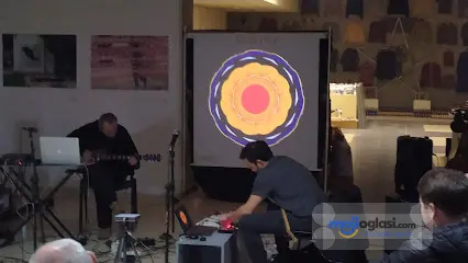 Galerija suvremene umjetnosti Charlama
